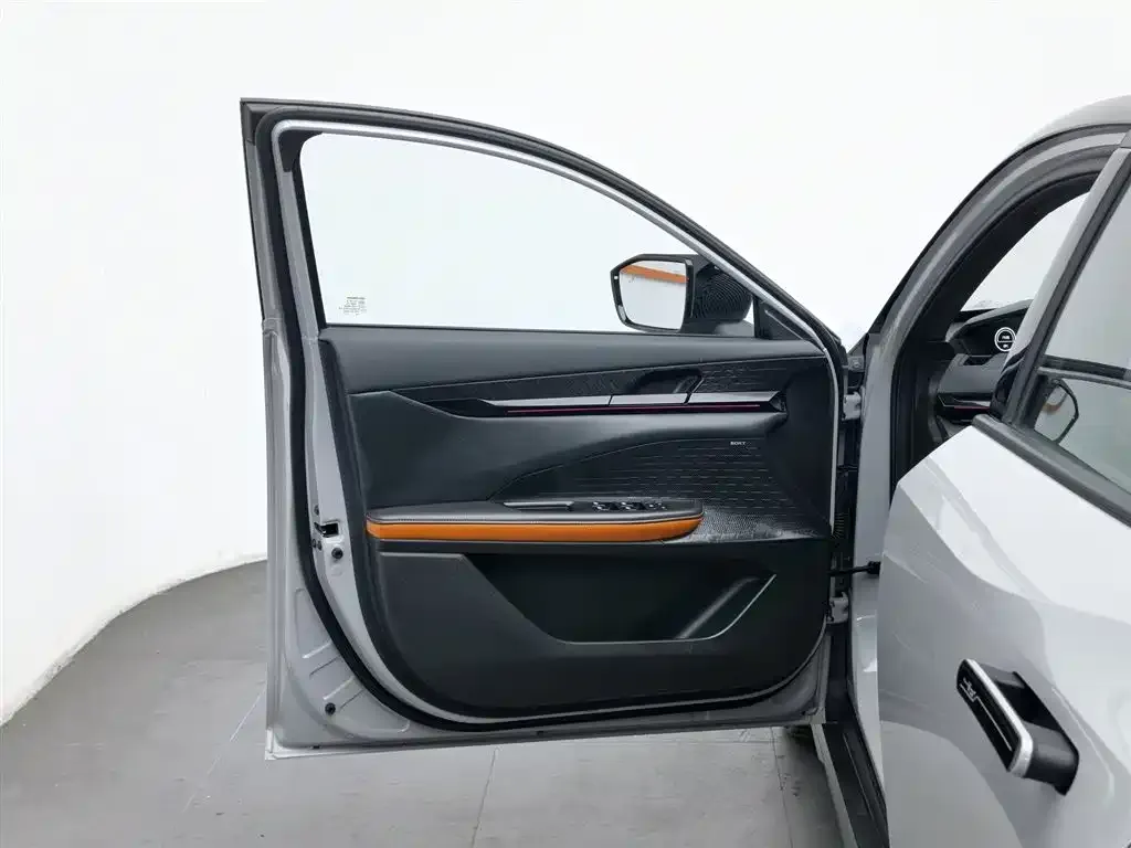 Changan UNI-V 2022 из CN, фото 8