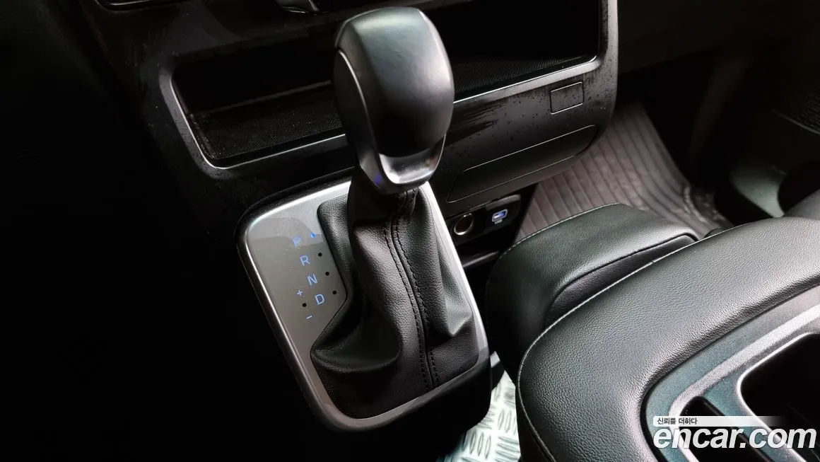 Hyundai Staria — фото 9