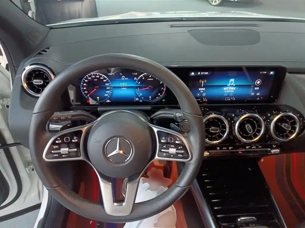 Mercedes-Benz GLA 2023 из CN, фото 10