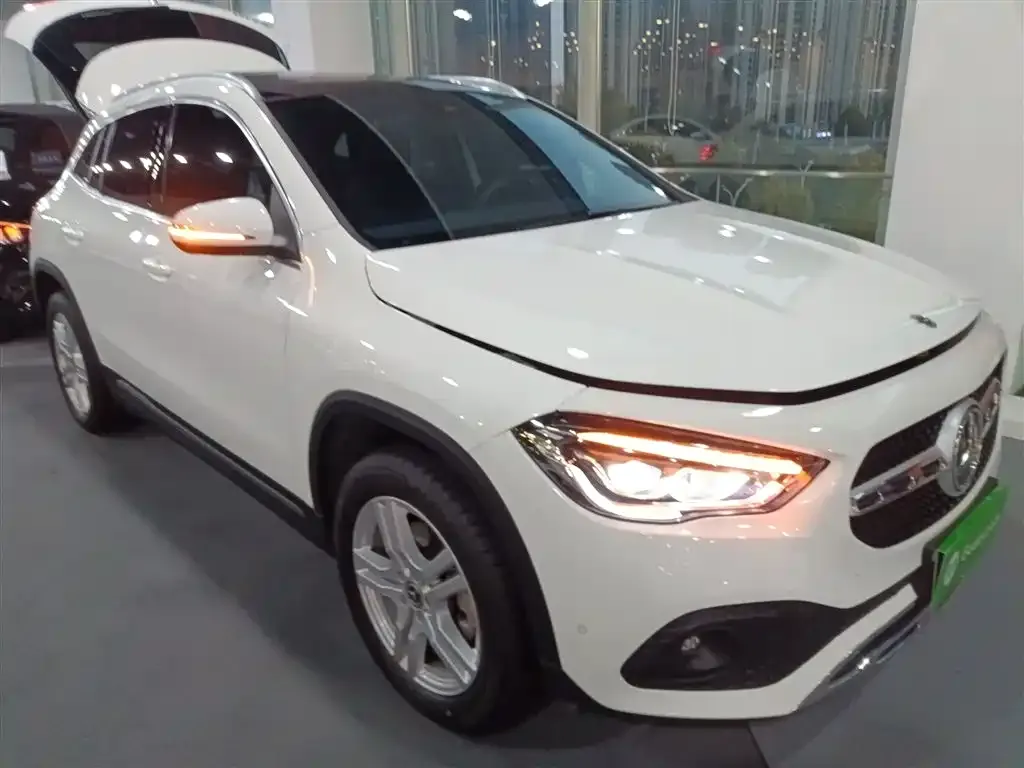Mercedes-Benz GLA 2023 из CN, фото 4