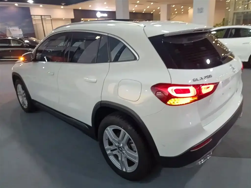 Mercedes-Benz GLA 2023 из CN, фото 5