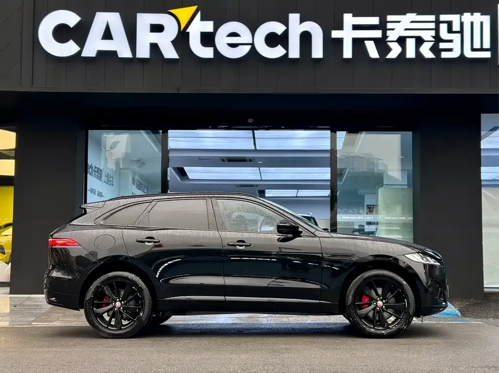 Jaguar F-PACE 2023 из CN, фото 3