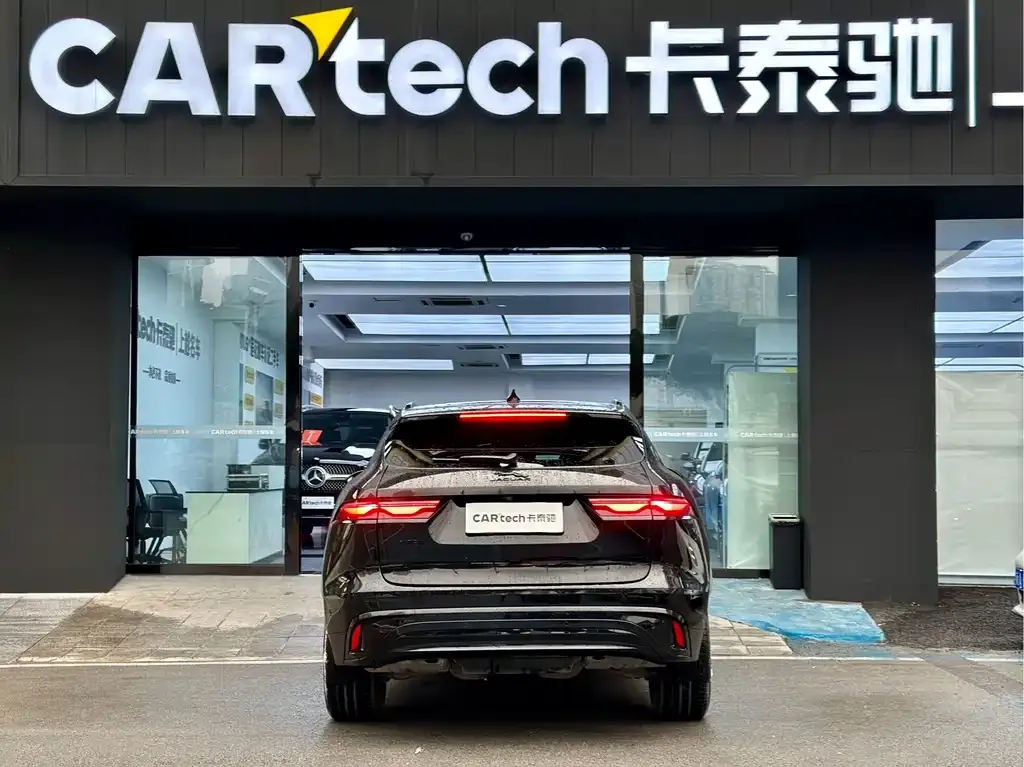 Jaguar F-PACE 2023 из CN, фото 5