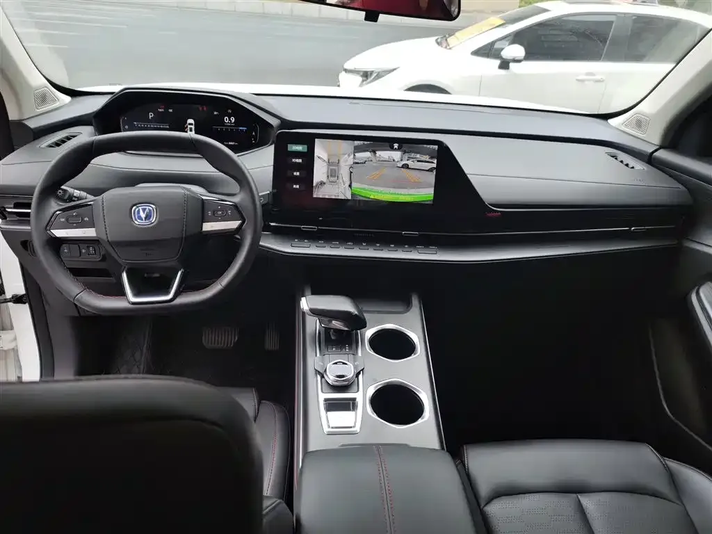 Changan CS55PLUS — фото 10