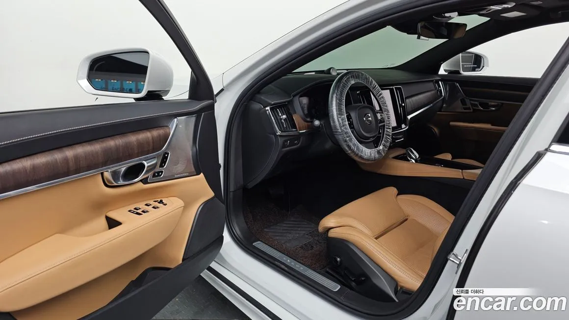 Volvo S90 — фото 10