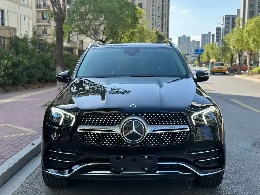 Mercedes-Benz GLE 2023 из CN, фото 2