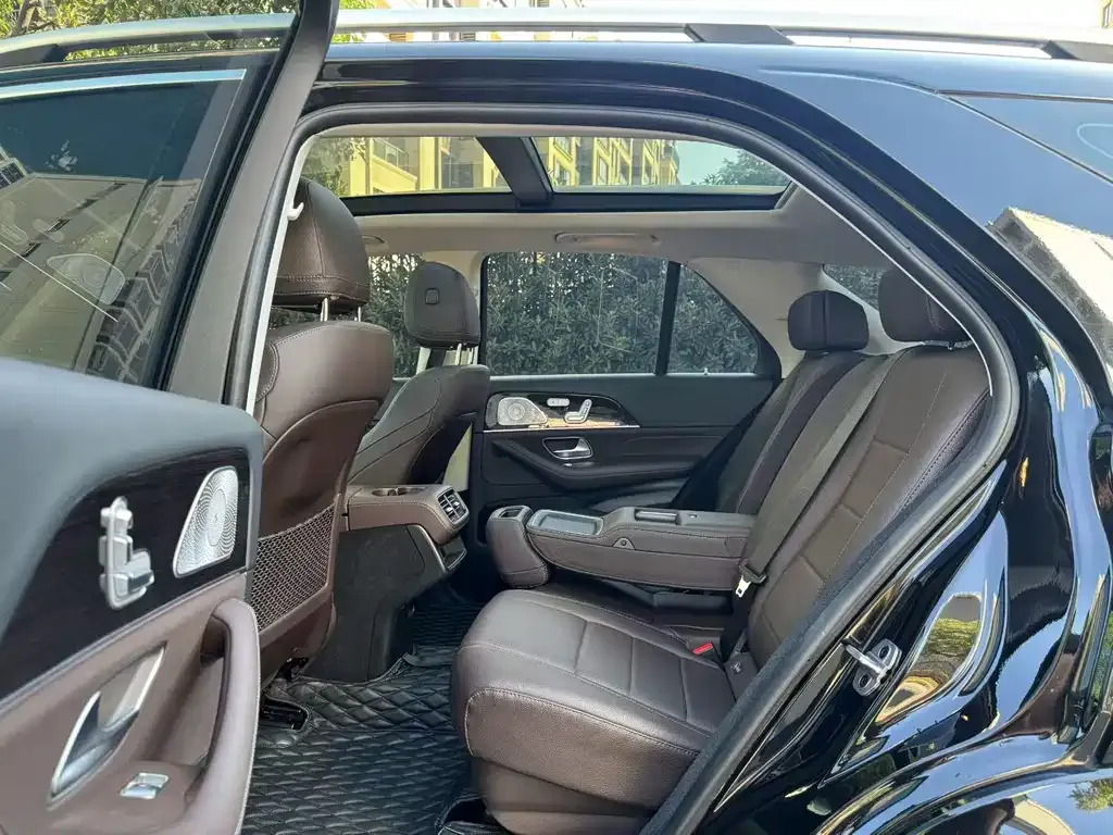 Mercedes-Benz GLE 2023 из CN, фото 8