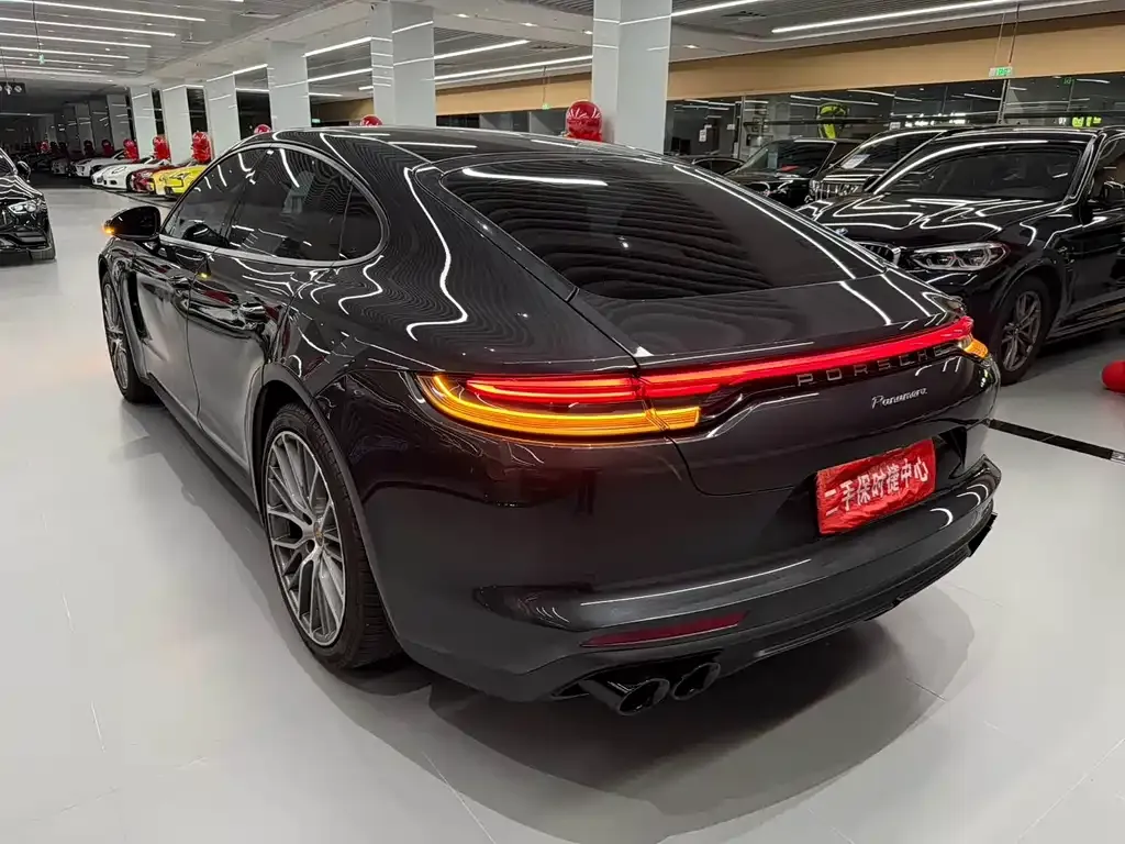 Porsche Panamera — фото 4