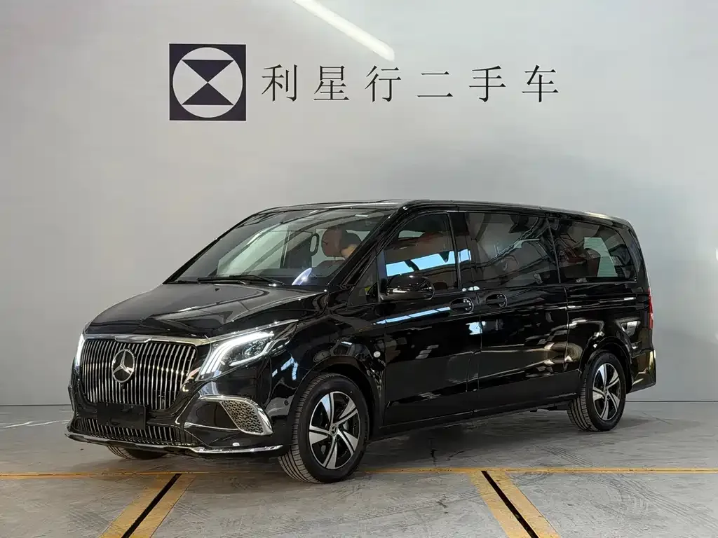 Mercedes-Benz Vito — фото 1