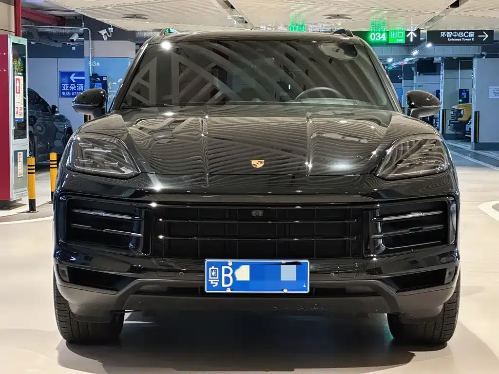 Porsche Cayenne 2025 из CN, фото 2