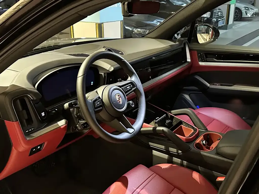 Porsche Cayenne 2025 из CN, фото 9