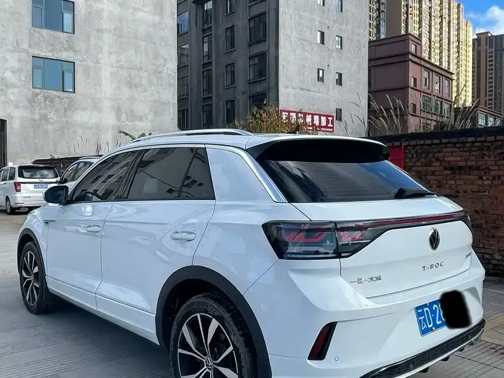 Volkswagen T-Roc 2023 из CN, фото 6