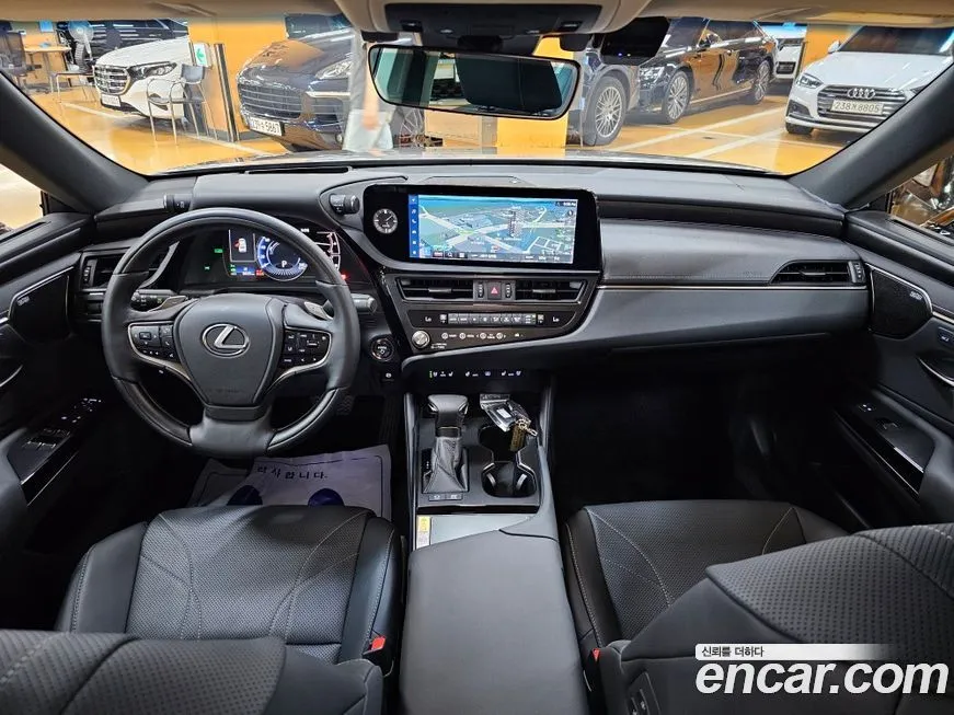 Lexus ES 2025 из KR, фото 10