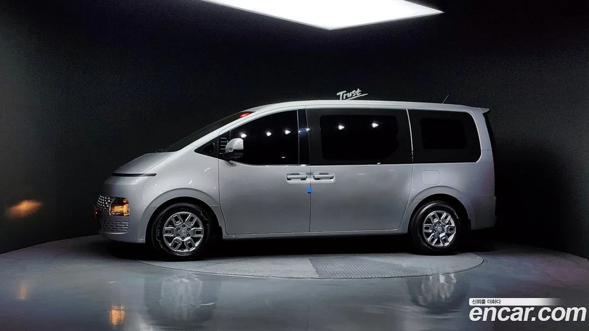 Hyundai Staria — фото 4