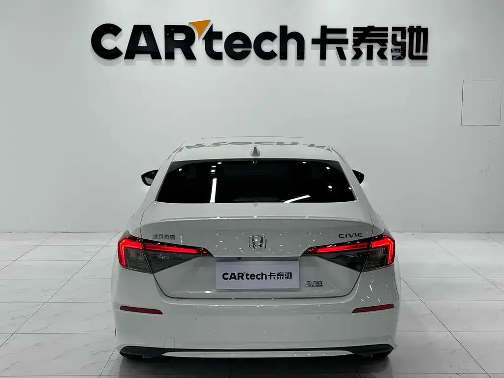 Honda Civic 2024 из CN, фото 4