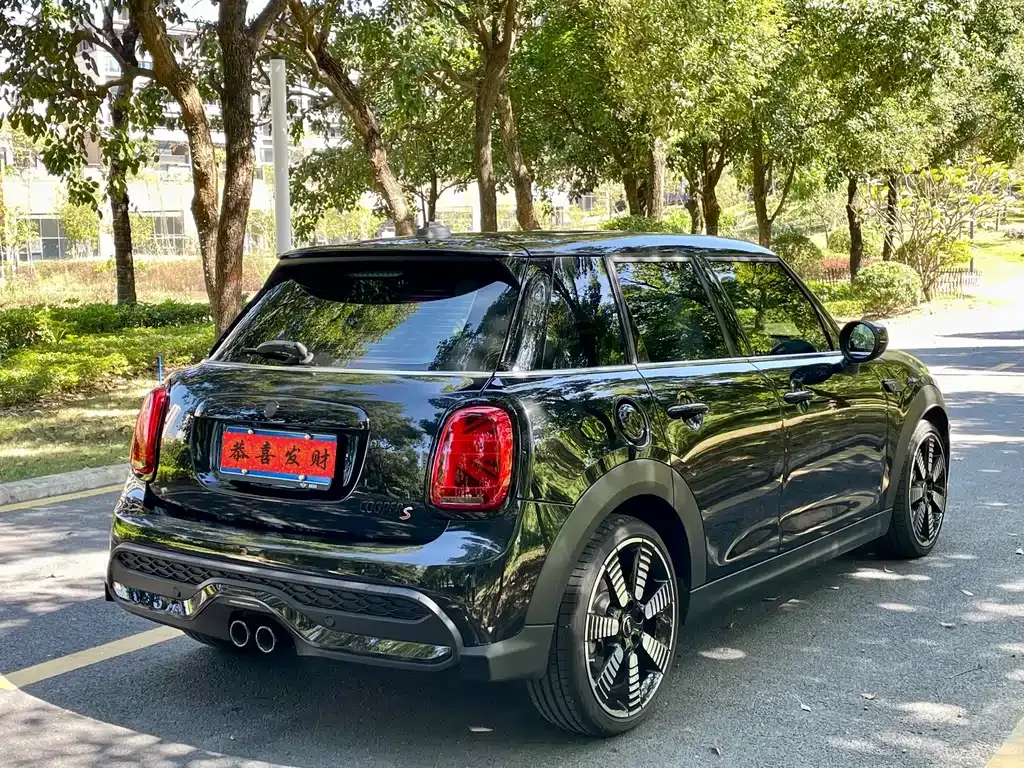 MINI Cooper (3-door) 2024 из CN, фото 6