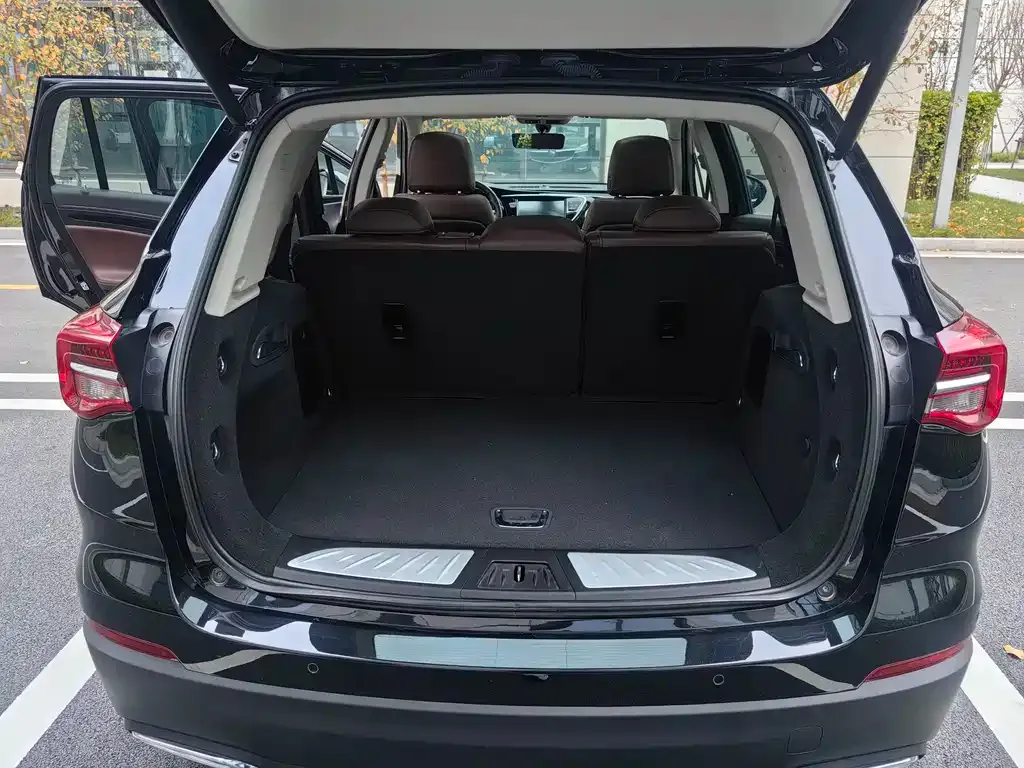 Buick Envision Plus — фото 10
