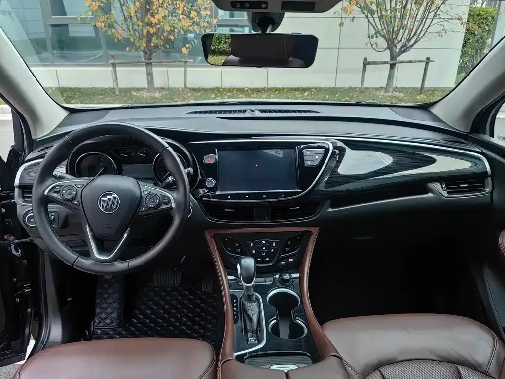 Buick Envision Plus — фото 7