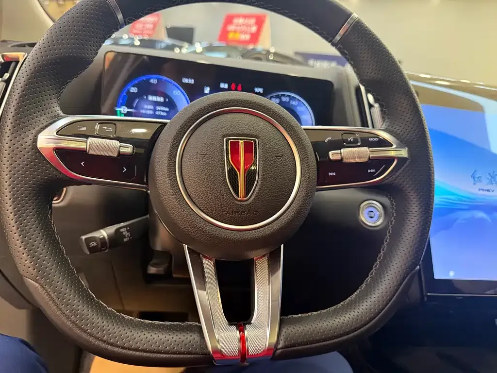 Hongqi HS3 PHEV 2025 из CN, фото 9