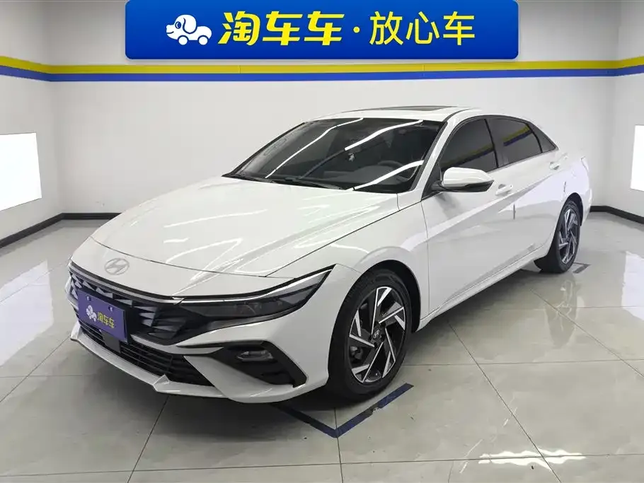 Hyundai Elantra 2024 из CN, фото 1