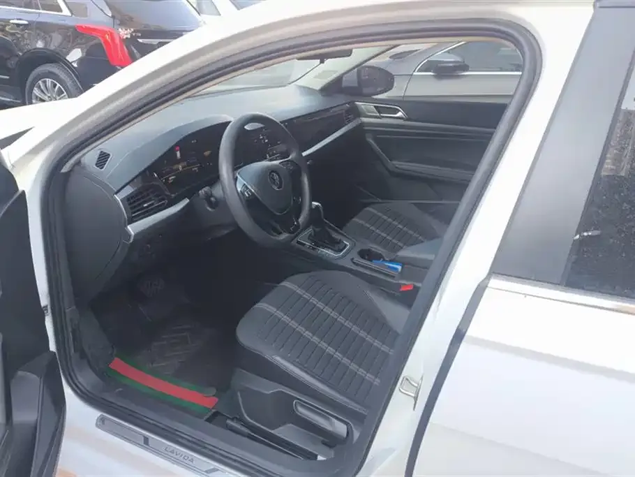 Volkswagen Lavida 2021 из CN, фото 9
