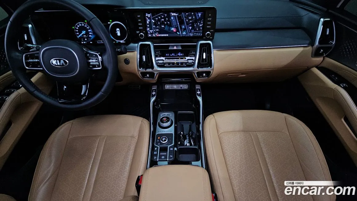 Kia Sorento — фото 7