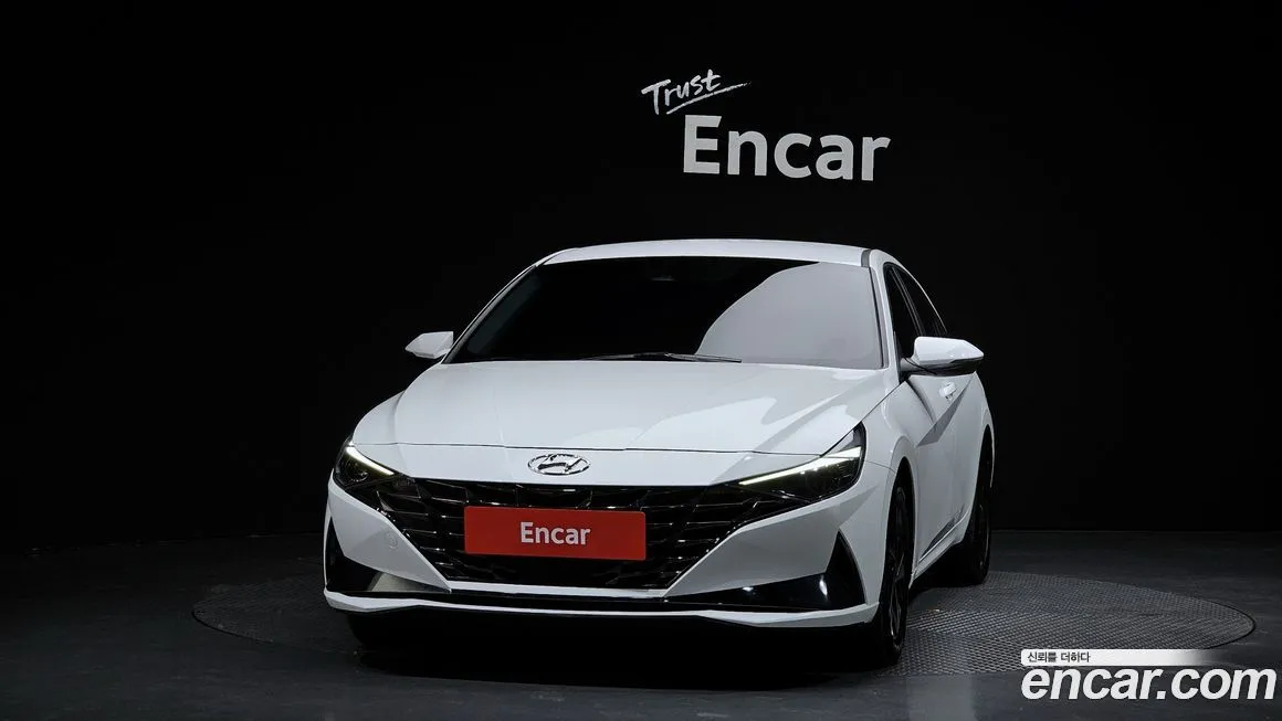 Hyundai AVANTE — фото 3