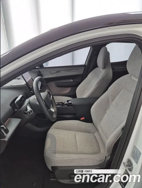 Volvo EX30 2024 из KR, фото 10