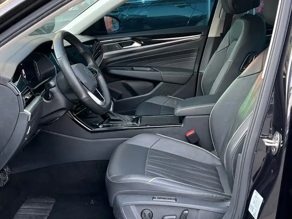 Volkswagen Passat — фото 7