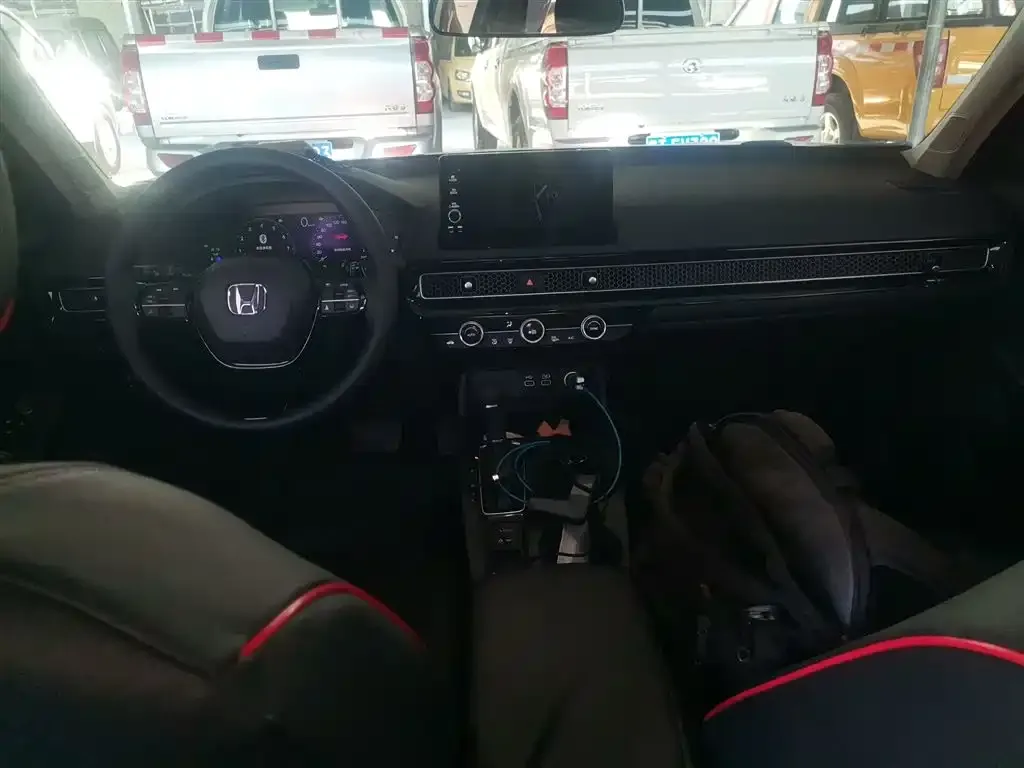 Honda Civic 2022 из CN, фото 10