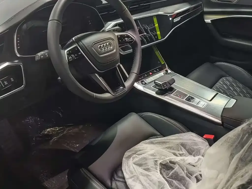 Audi A6L 2025 из CN, фото 4