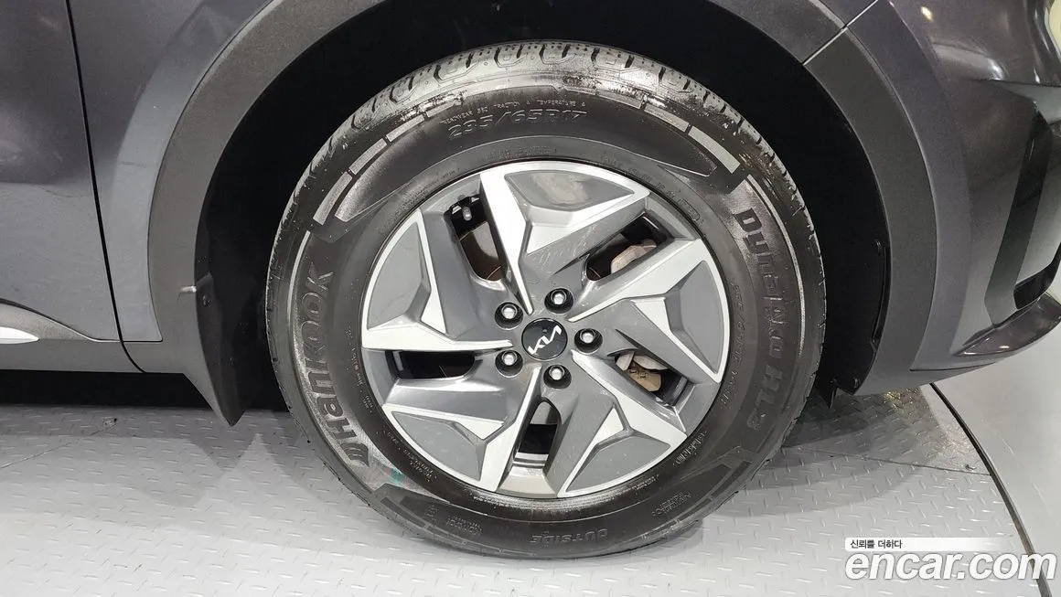 Kia Sorento — фото 5