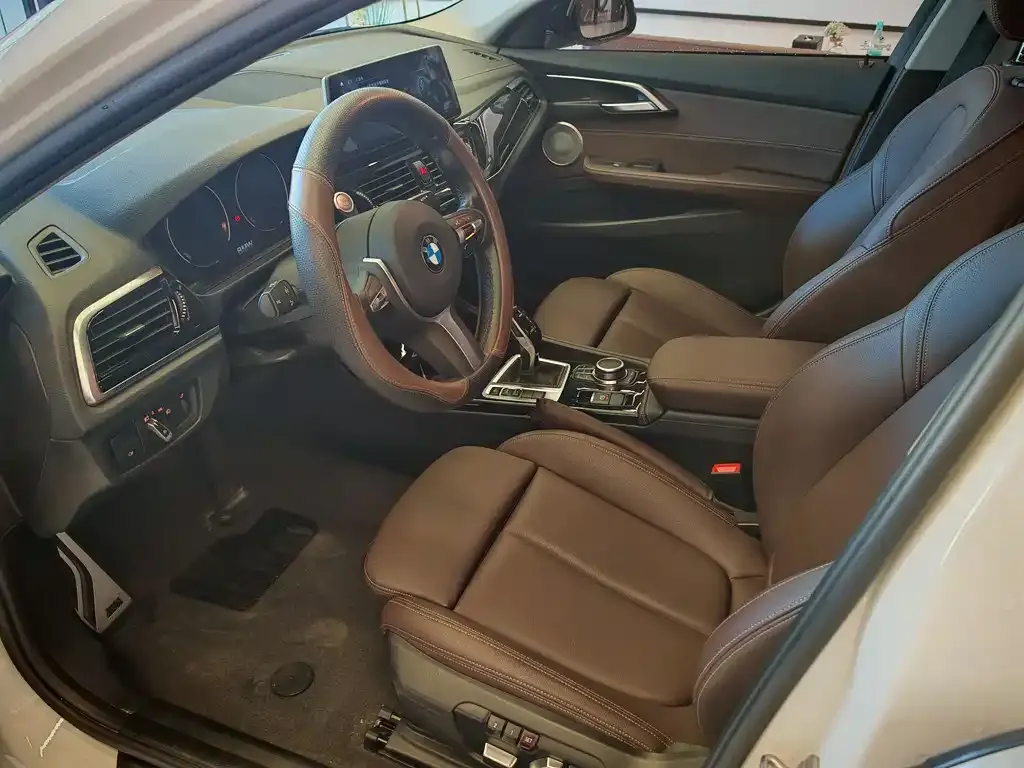 BMW 1 Series 2022 из CN, фото 5