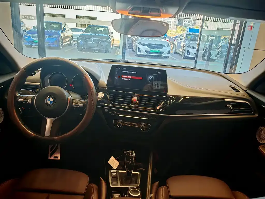 BMW 1 Series 2022 из CN, фото 9