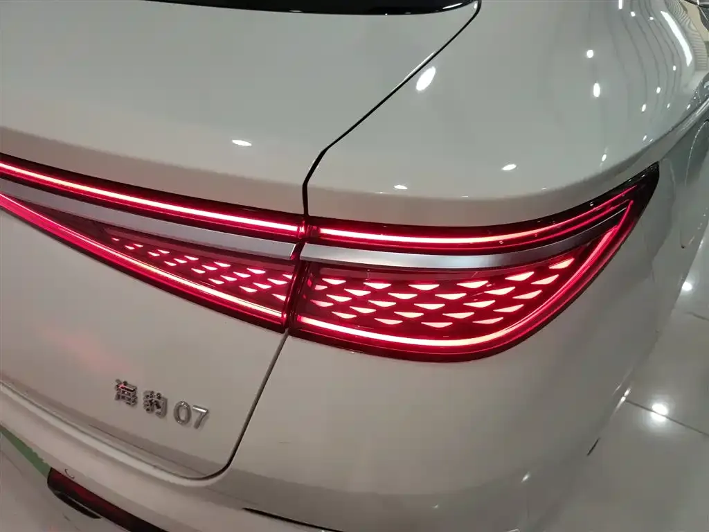 BYD Seal 07 DM-i 2024 из CN, фото 8
