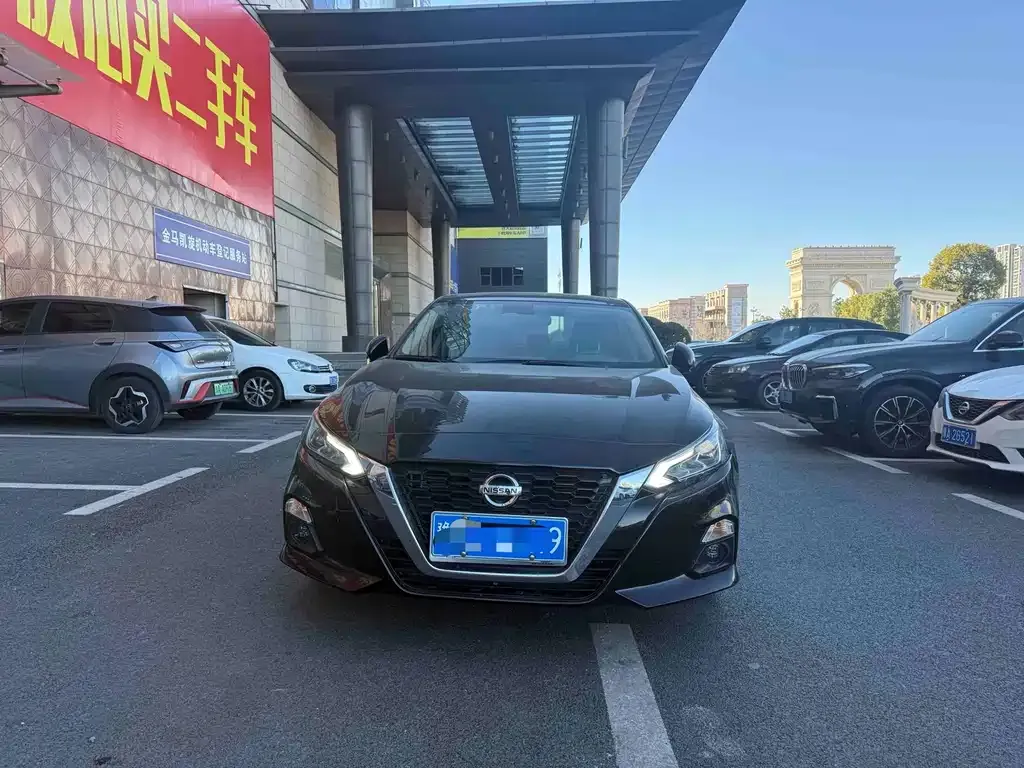 Nissan Teana 2022 из CN, фото 2