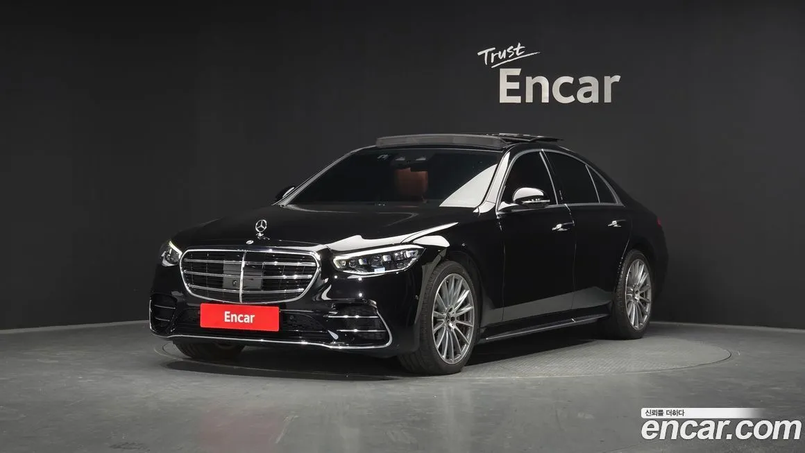 Mercedes-Benz S-Class — фото 1