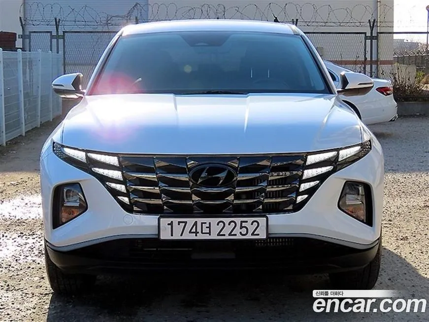 Hyundai Tucson — фото 1