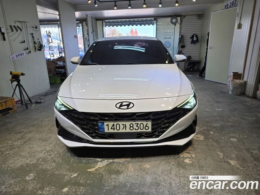 Hyundai AVANTE — фото 1
