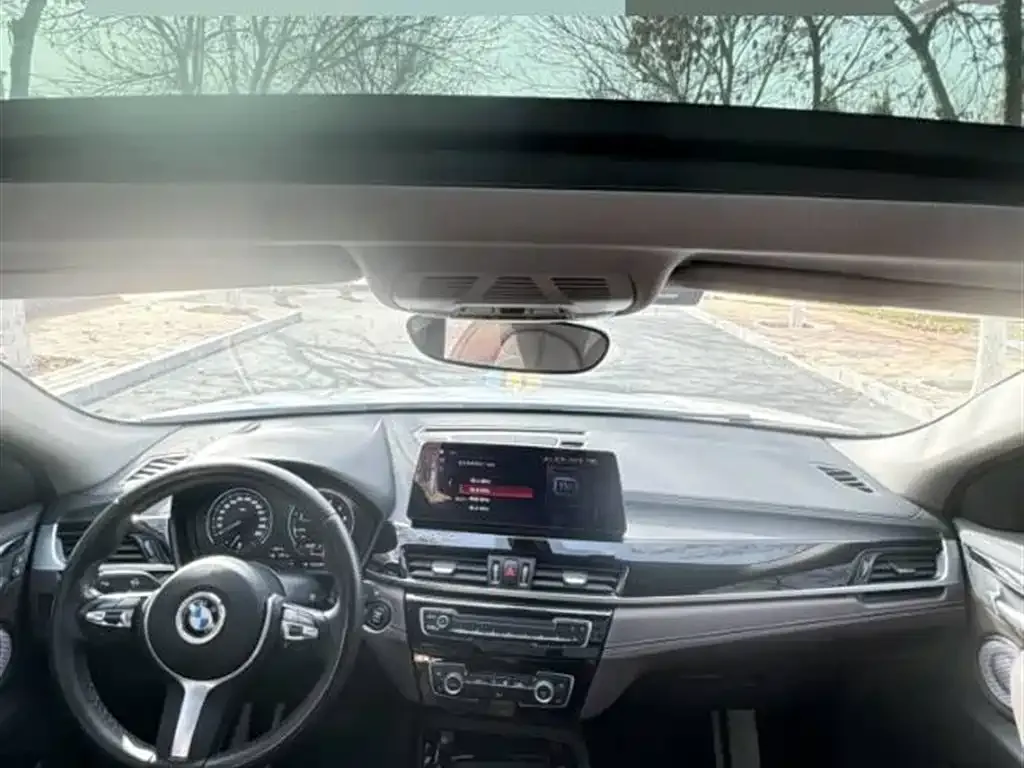 BMW X2 — фото 9