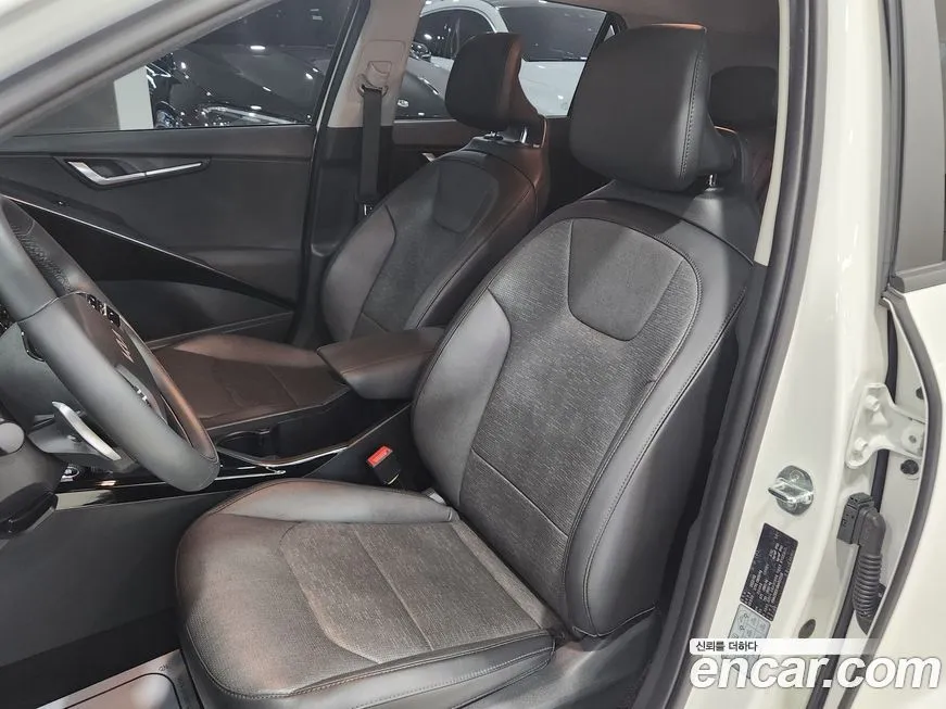 Kia Niro — фото 10