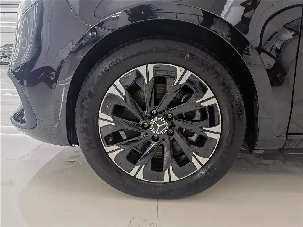Mercedes-Benz V-Class 2025 из CN, фото 7