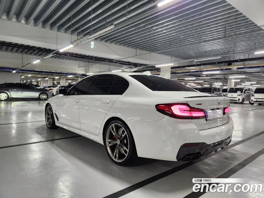 BMW 5-Series 2023 из KR, фото 4