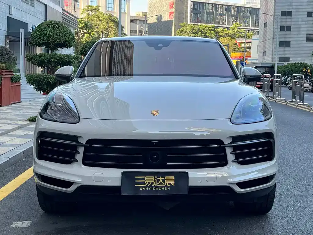 Porsche Cayenne 2023 из CN, фото 2