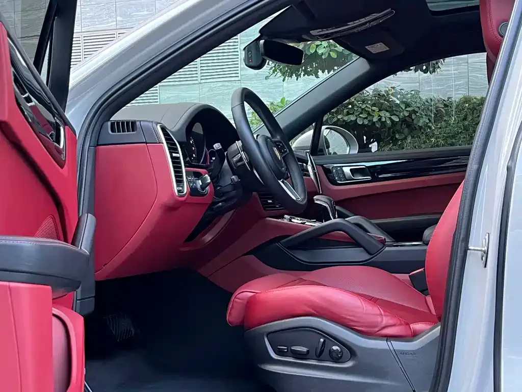 Porsche Cayenne 2023 из CN, фото 9
