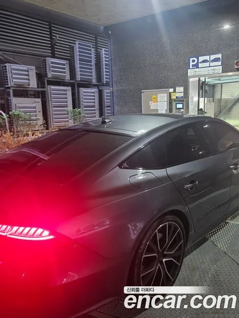 Audi S7 2021 из KR, фото 2