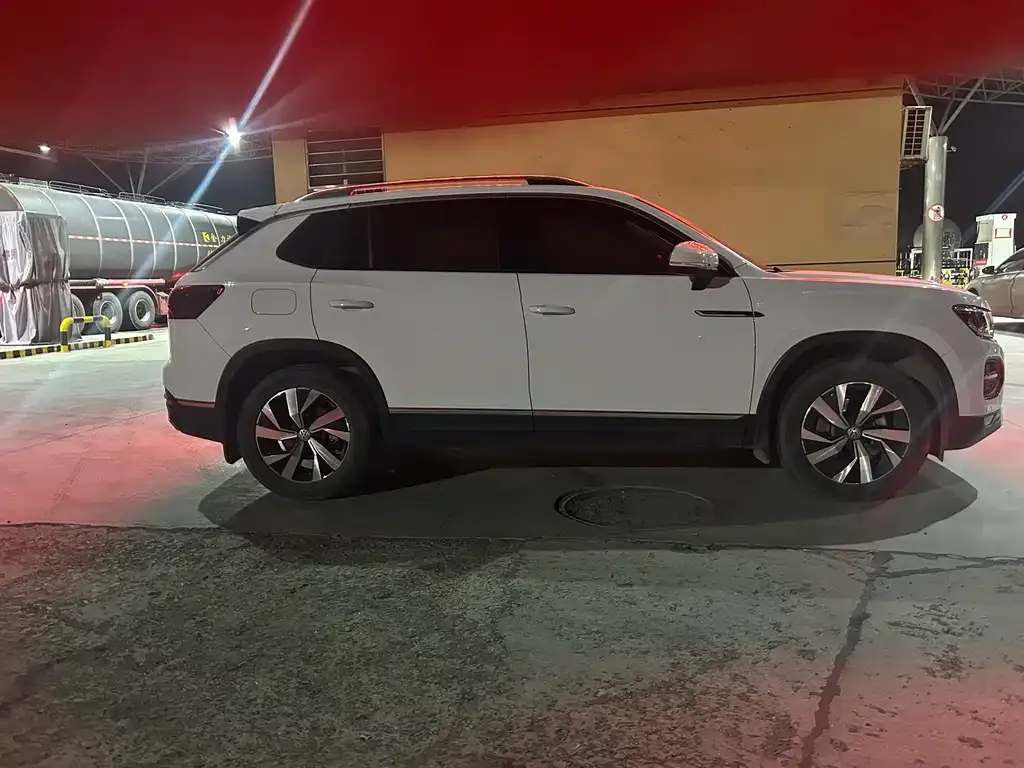 Volkswagen Tayron 2022 из CN, фото 7