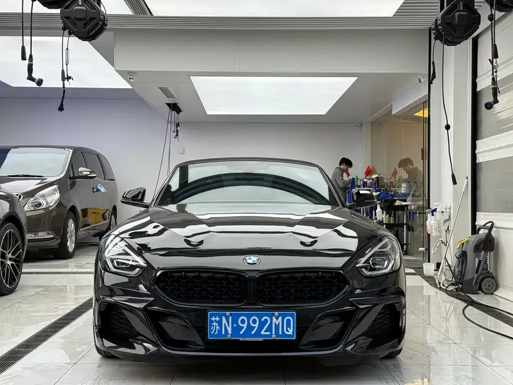 BMW Z4 — фото 1
