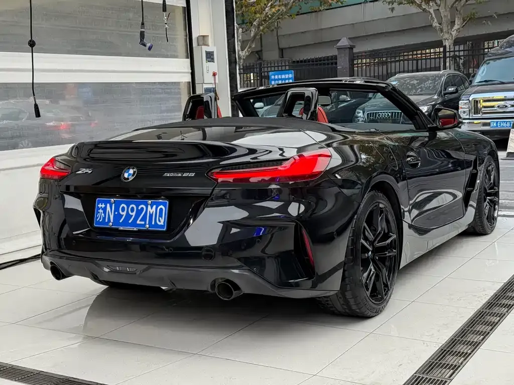 BMW Z4 — фото 6