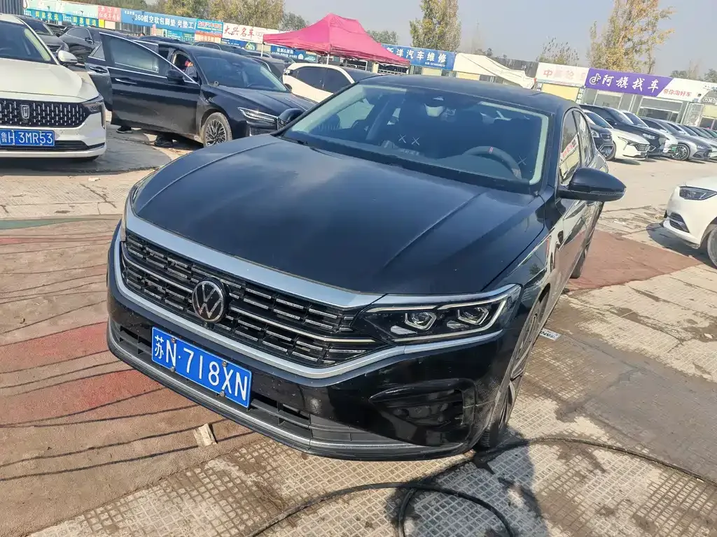 Volkswagen Passat 2022 из CN, фото 2